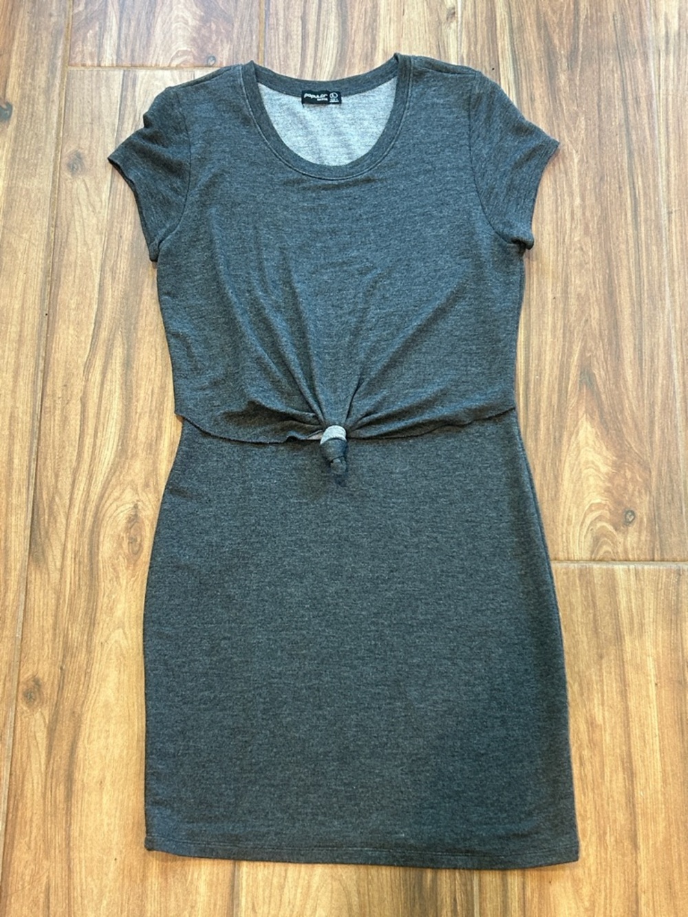Papaya Gray Short Sleeve Knot Front Bodycon Midi Dress | Size L |